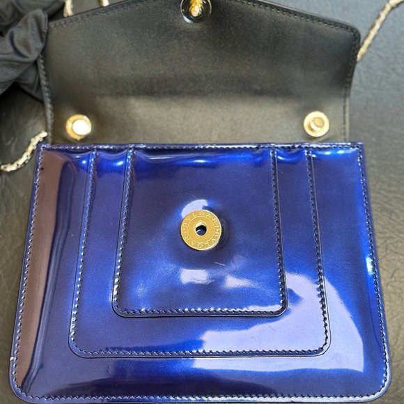 Bvlgari Serpenti Forever Square Crossbody Shoulder Bag Brushed Metallic calf - Picture 9 of 13